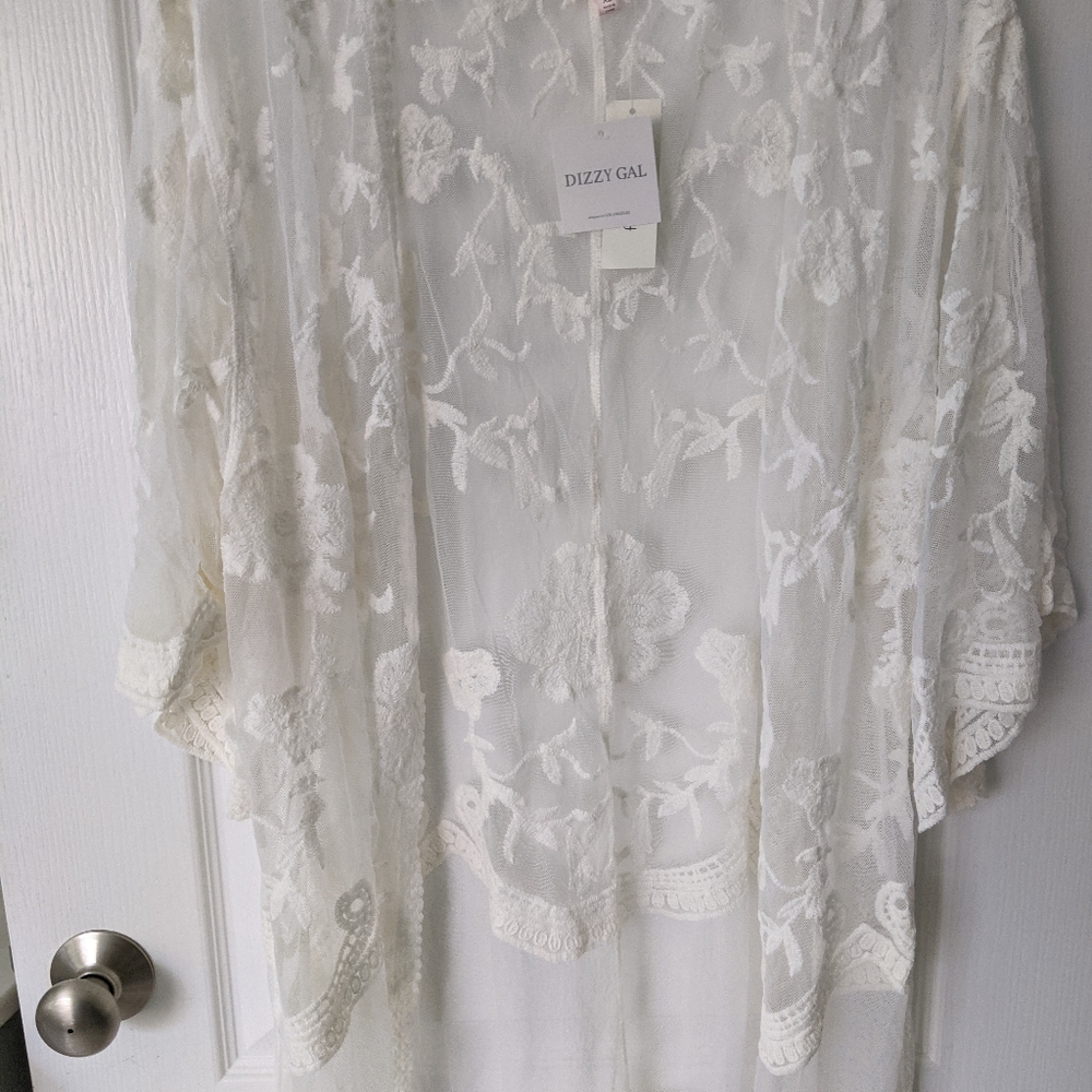 NWT Dizzy Gal XL Ivory Lace Kimono Cover-up